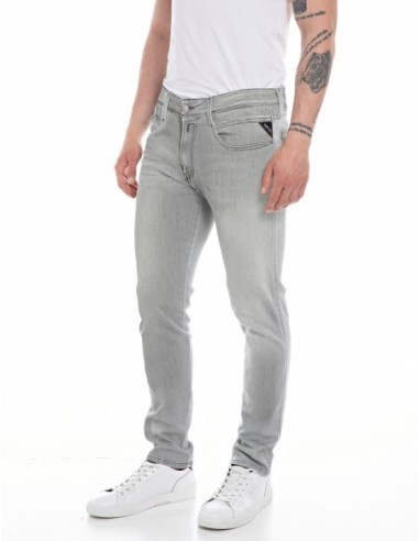 PANTALÓN REPLAY M914Y .000.51A 626 95 LIGHT GREY